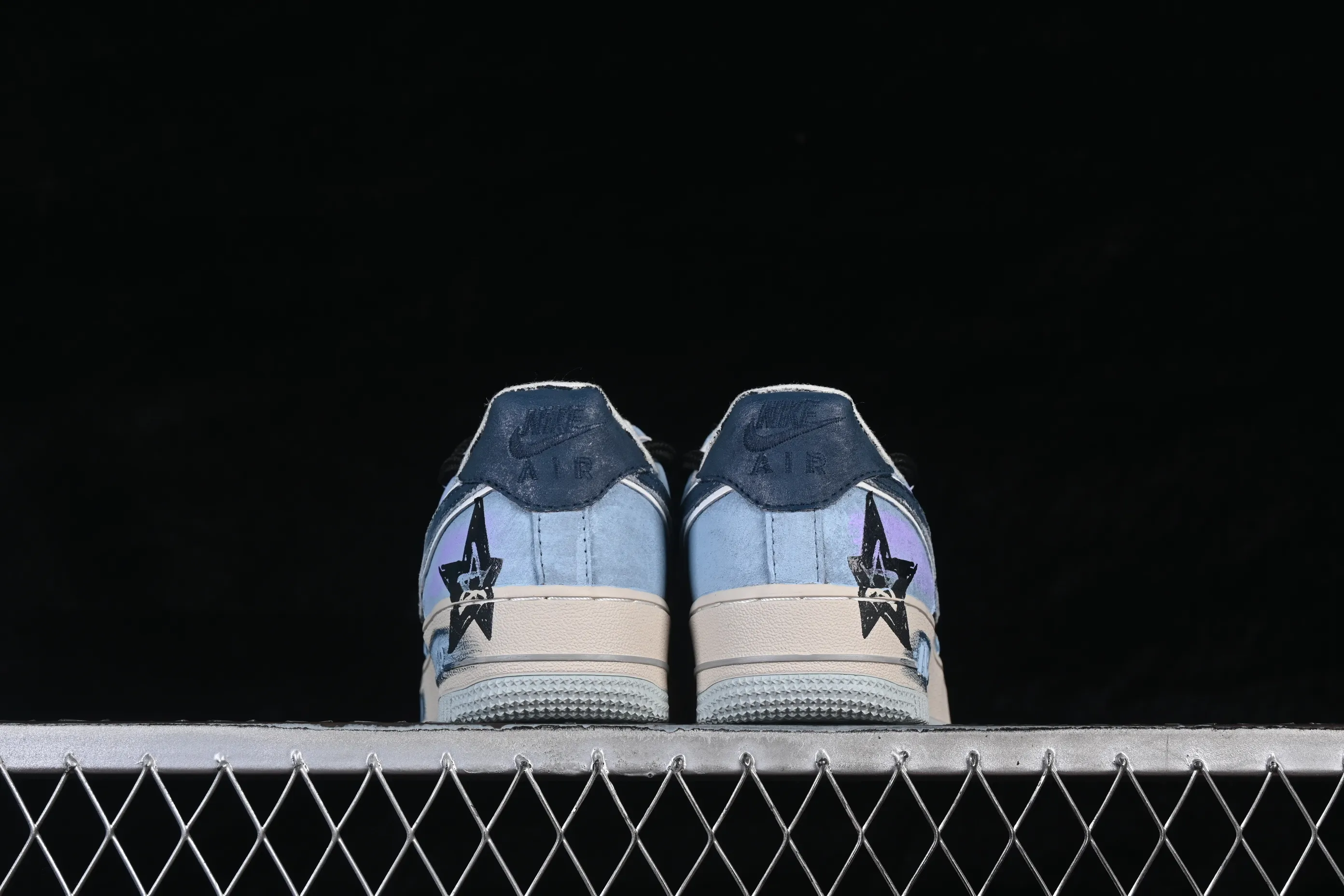 All categories Nk Air Force 1 Air Force series Nk Air Force 1 Low Air Force low-top Nike Air Force 1'07 Low "Midnight Starburst" Hand-painted graffiti Dark Night Starburst Air Force 1 low-top casual sneakers ZB2121-120
